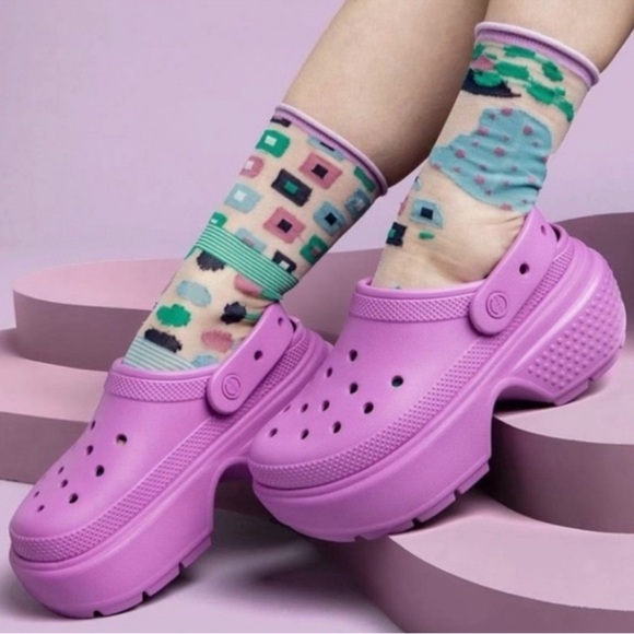CROCS Shoes - NWT Crocs Stomp 209347-6WQ Sandals Purple Slip On Platform Shoes GBO2626 M9 W 11